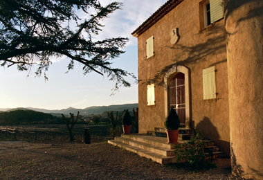 Ext&eacute;rieur du Chateau le soir
